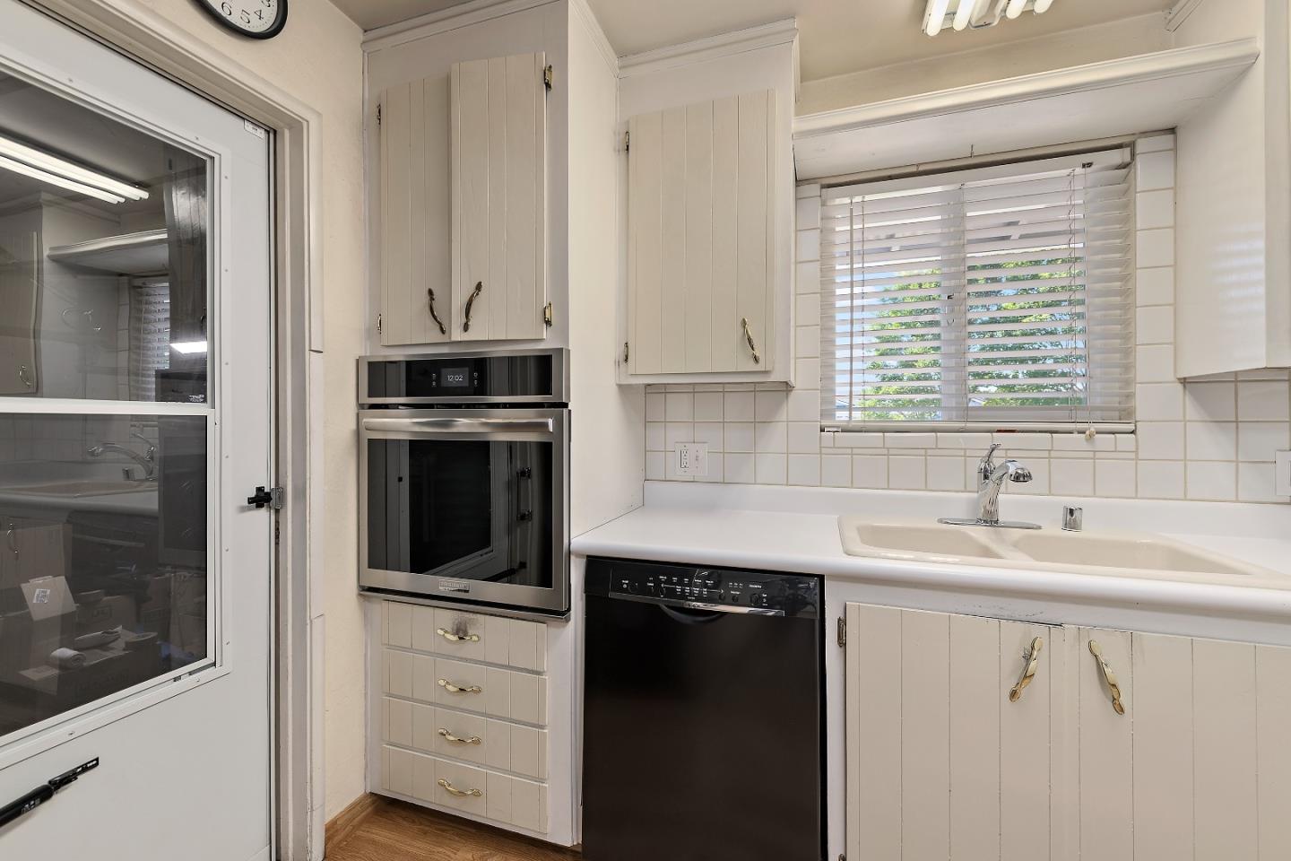 Detail Gallery Image 9 of 21 For 1471 Inskip Dr, Campbell,  CA 95008 - 3 Beds | 2 Baths