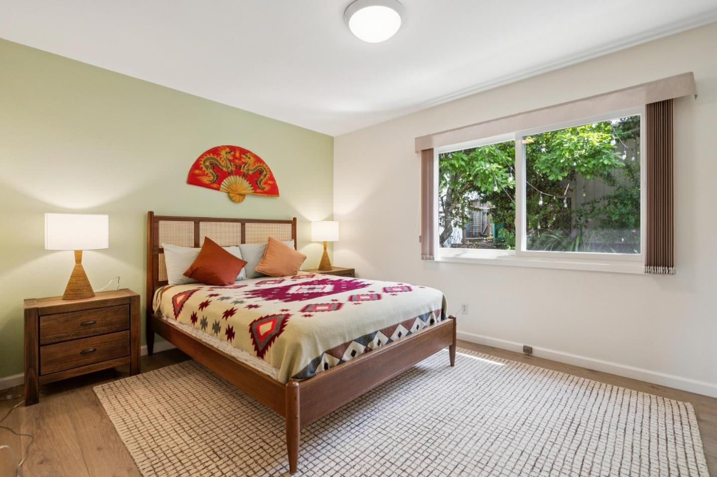 Detail Gallery Image 16 of 26 For 55 Asilomar Cir, Oakland,  CA 94611 - 2 Beds | 1 Baths