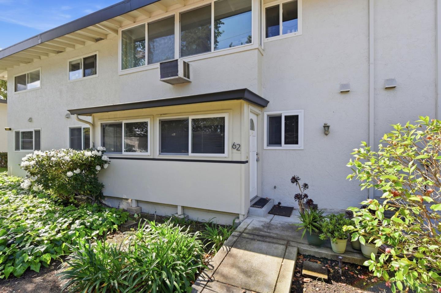 Photo #2: ML82041935 Listing: Photo #2