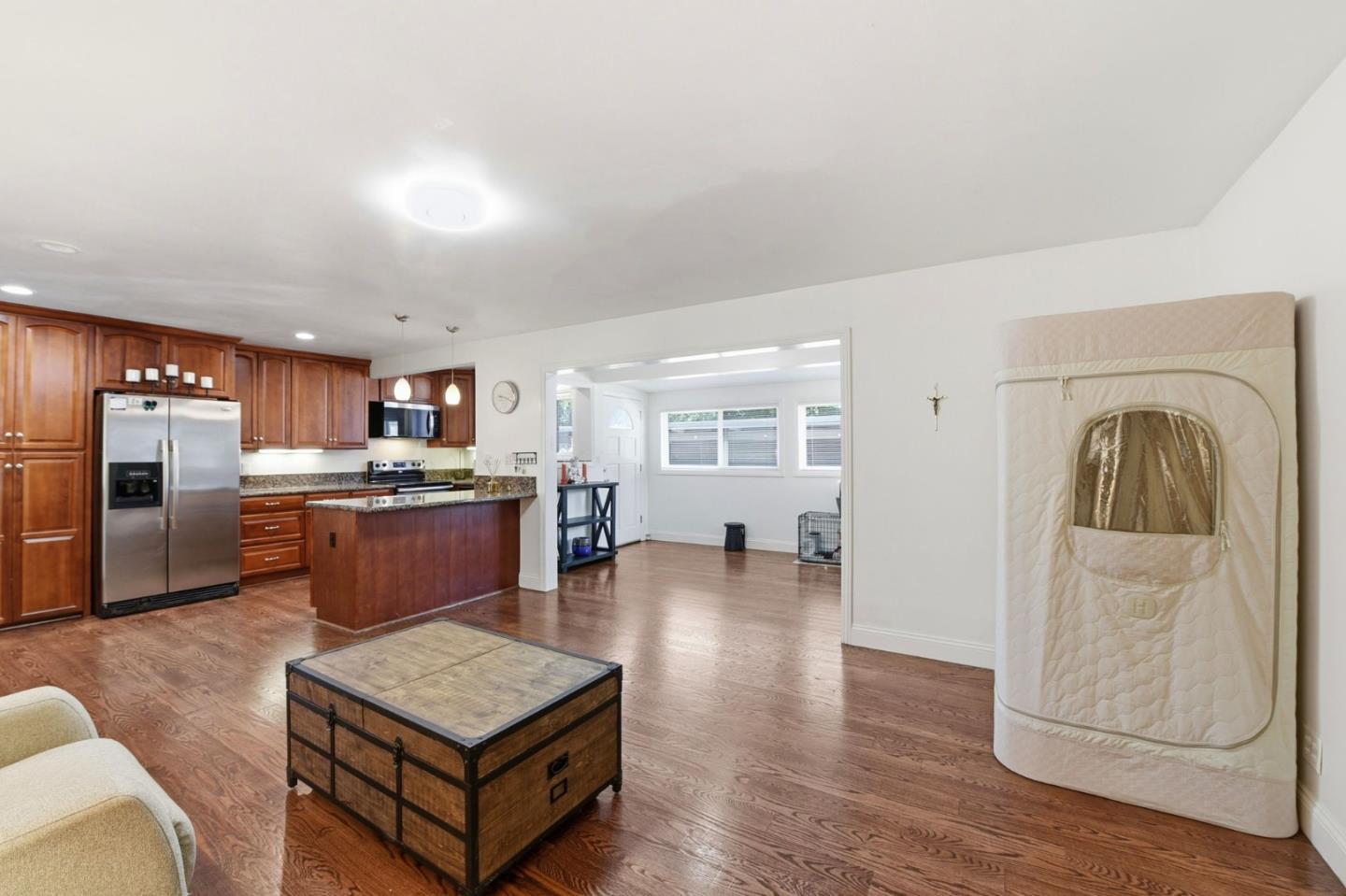 Photo #3: ML82041935 Listing: Photo #3