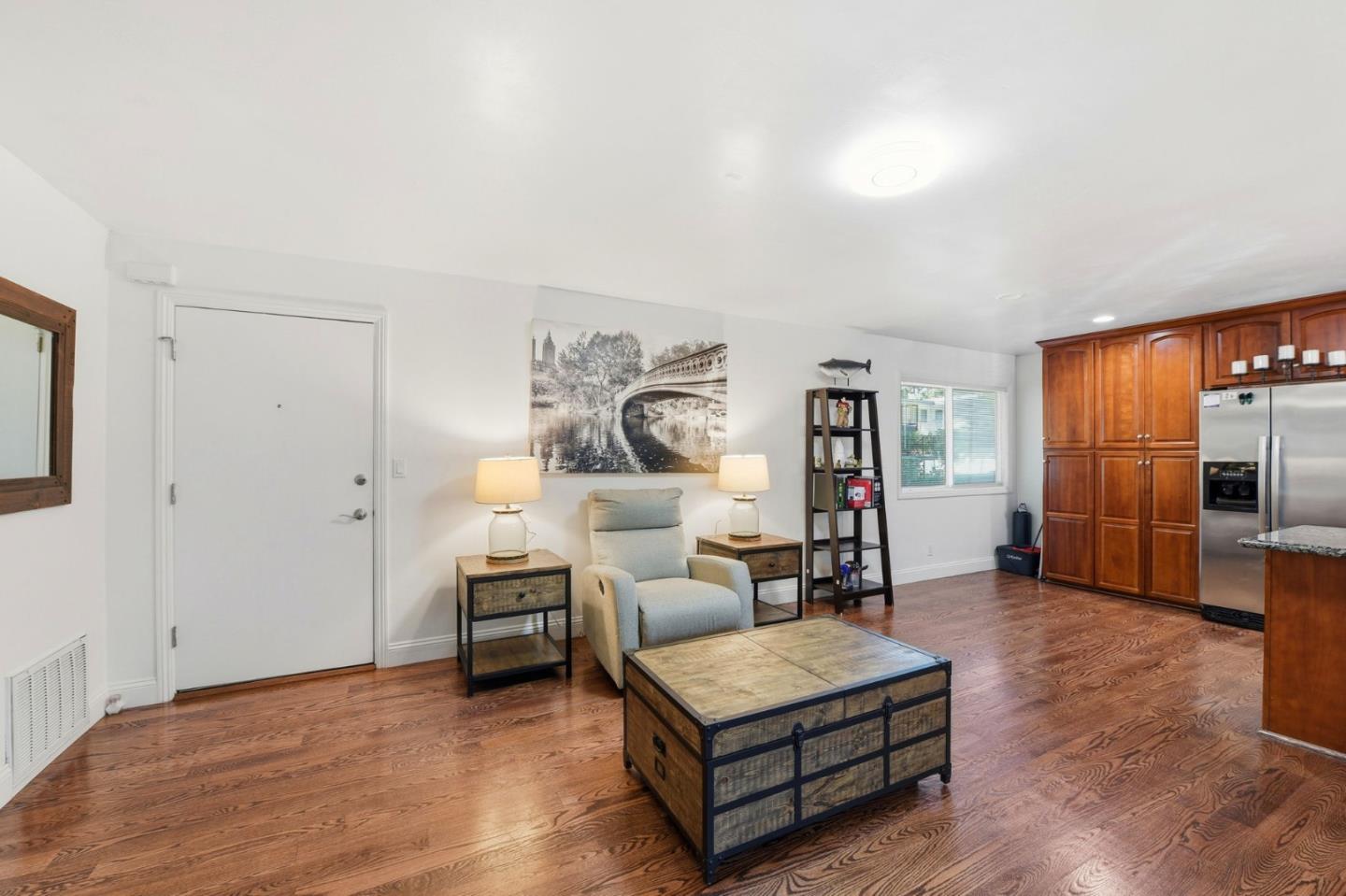 Photo #4: ML82041935 Listing: Photo #4