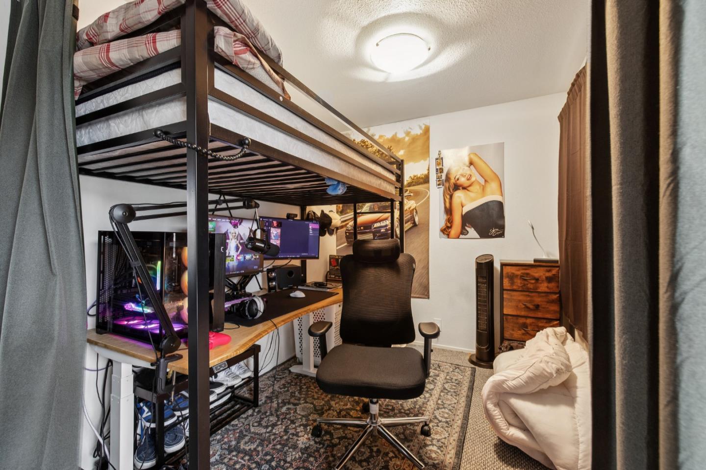 Detail Gallery Image 5 of 21 For 121 Lorton Ave, Burlingame,  CA 94010 - – Beds | – Baths