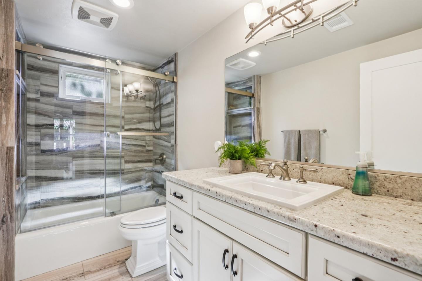 Detail Gallery Image 25 of 44 For 11265 Canyon Dr, San Jose,  CA 95127 - 2 Beds | 2 Baths