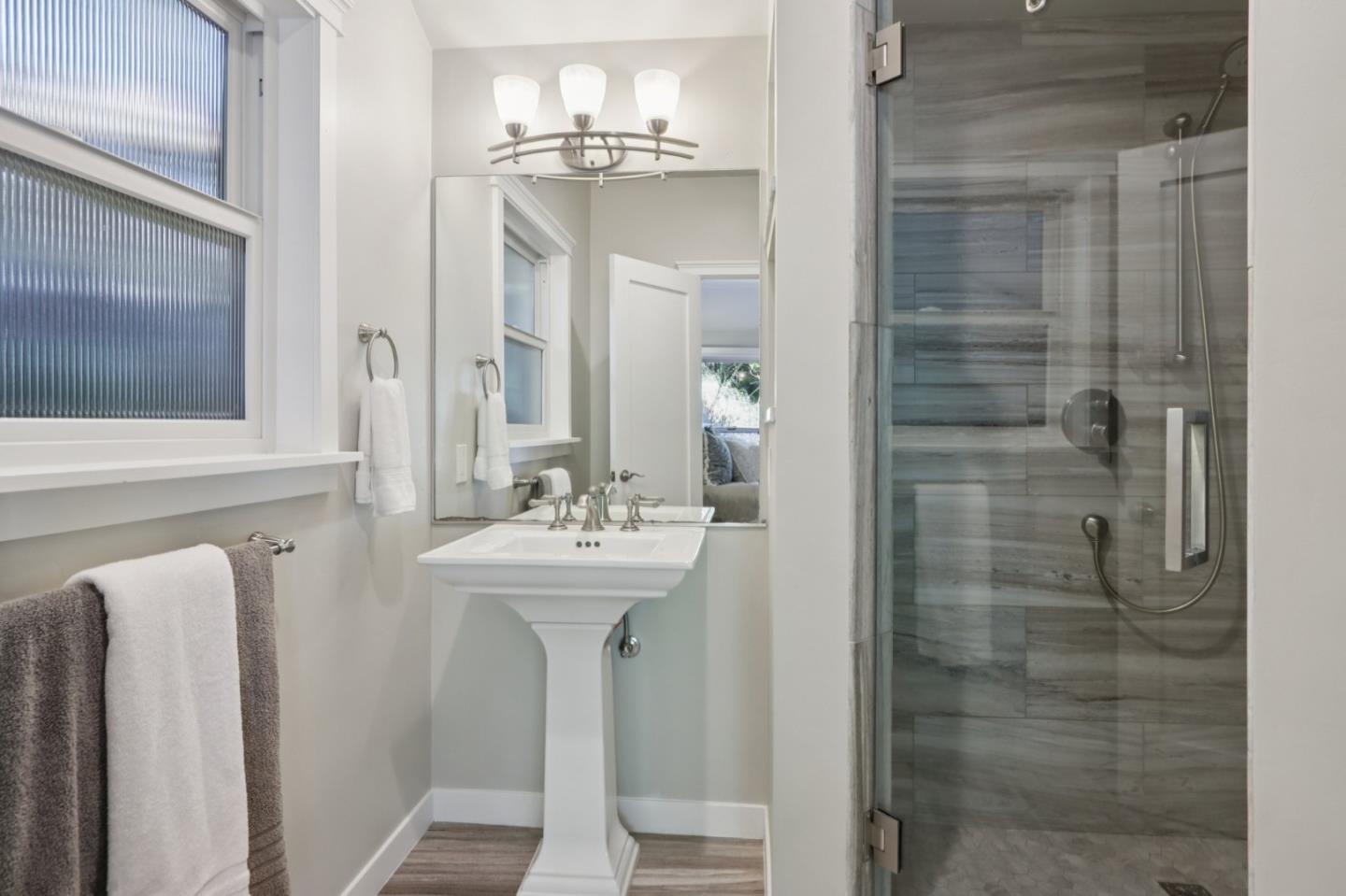 Detail Gallery Image 28 of 44 For 11265 Canyon Dr, San Jose,  CA 95127 - 2 Beds | 2 Baths