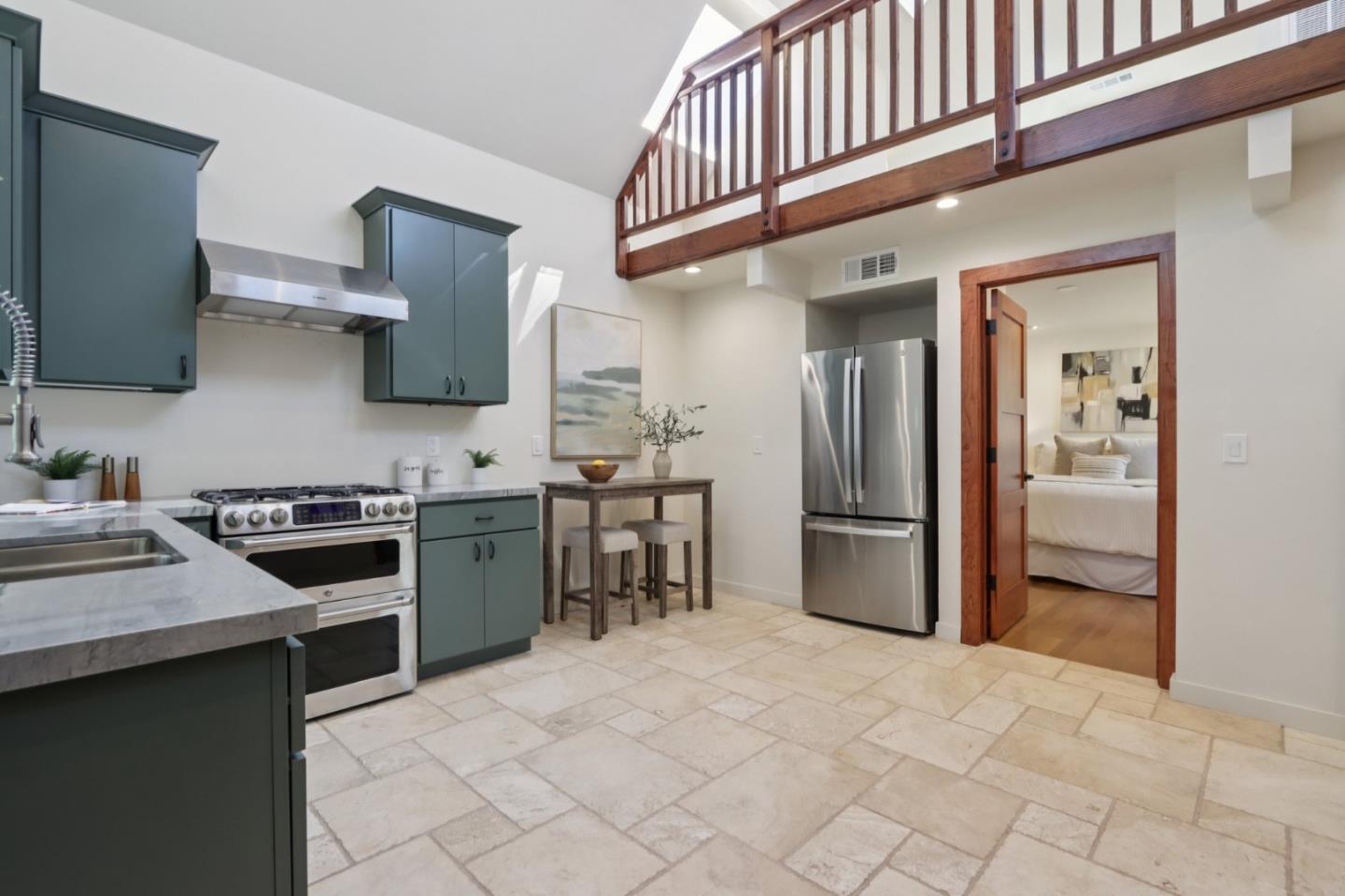 Detail Gallery Image 33 of 44 For 11265 Canyon Dr, San Jose,  CA 95127 - 2 Beds | 2 Baths