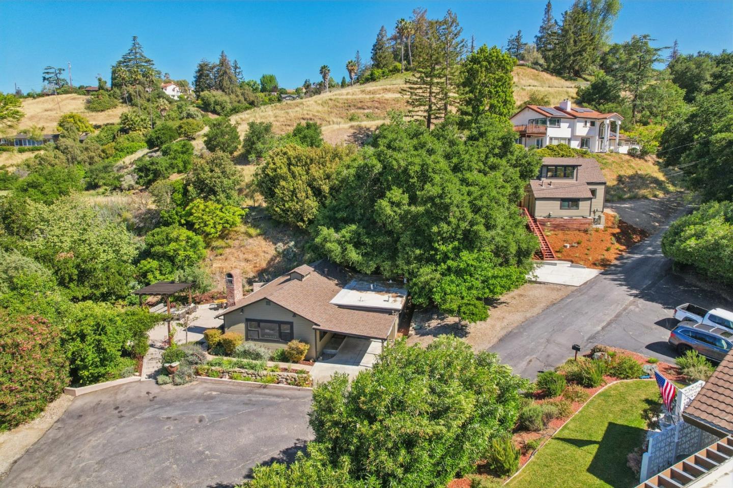 Detail Gallery Image 40 of 44 For 11265 Canyon Dr, San Jose,  CA 95127 - 2 Beds | 2 Baths