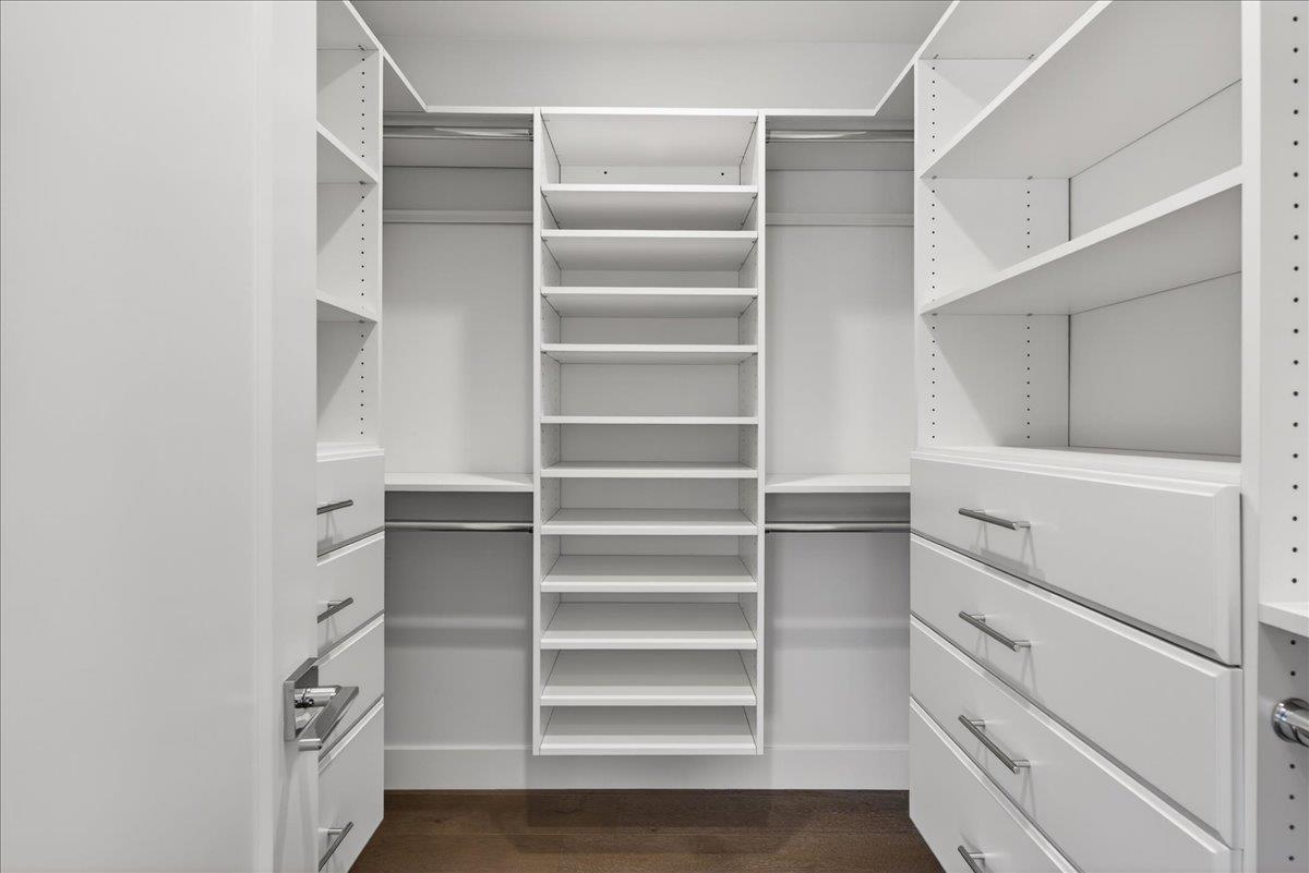 Detail Gallery Image 22 of 43 For 10200 Empire Ave, Cupertino,  CA 95014 - 4 Beds | 3/1 Baths