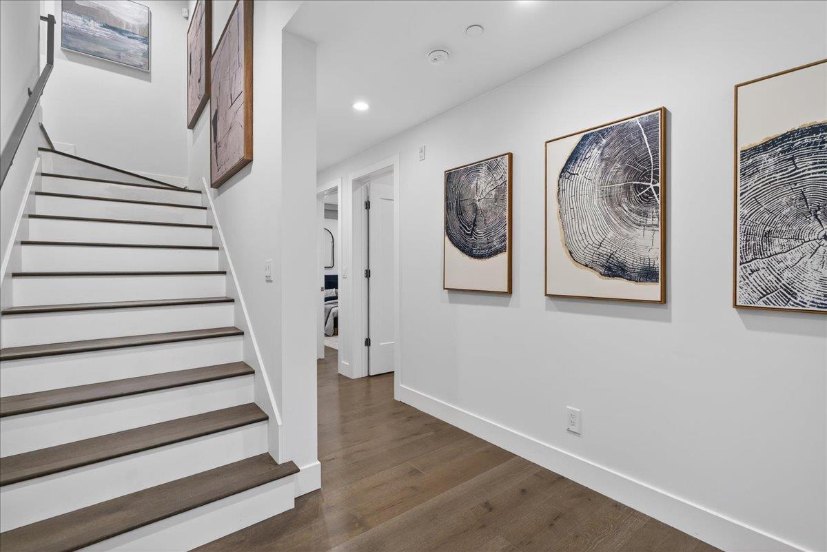 Detail Gallery Image 32 of 43 For 10200 Empire Ave, Cupertino,  CA 95014 - 4 Beds | 3/1 Baths