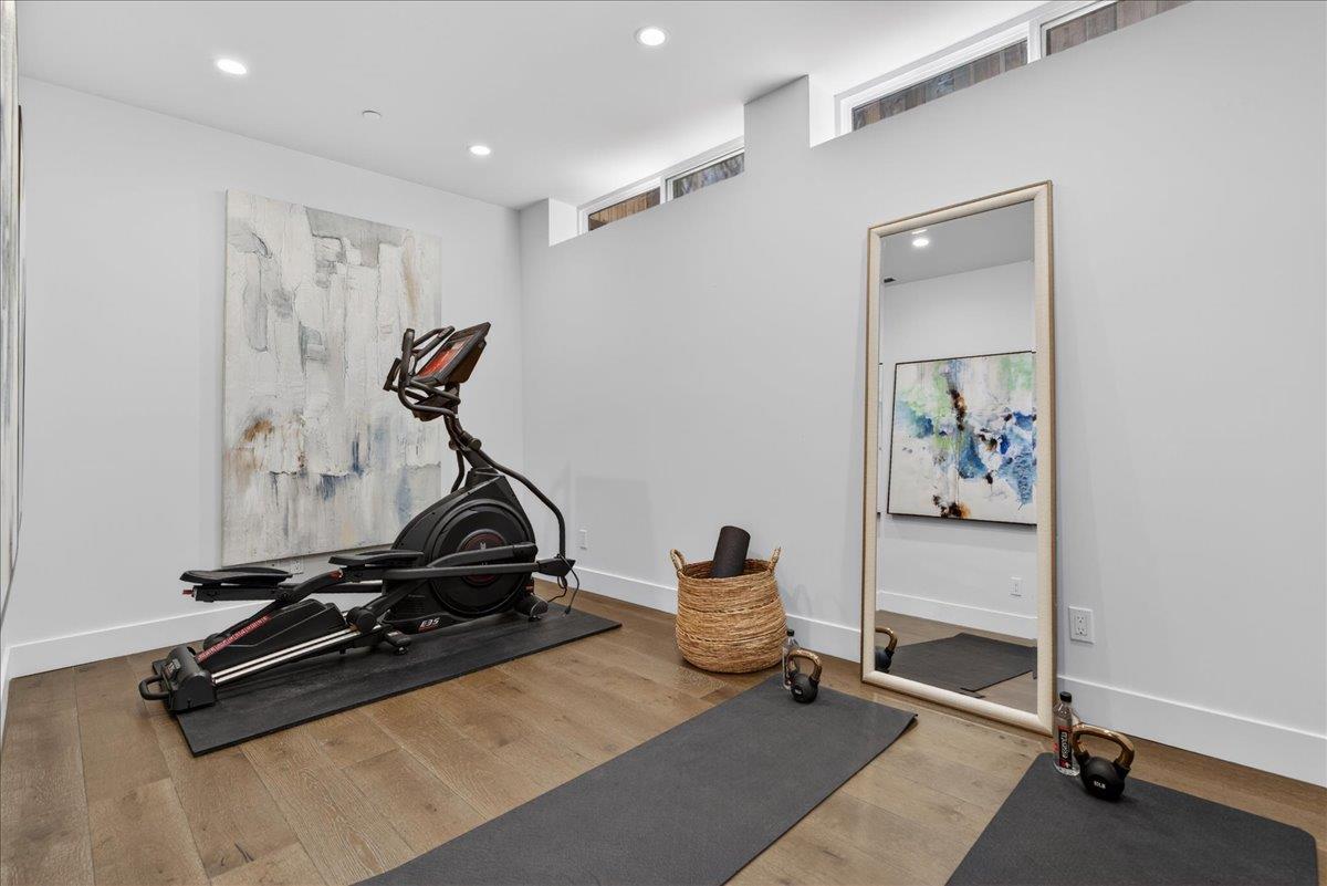 Detail Gallery Image 36 of 43 For 10200 Empire Ave, Cupertino,  CA 95014 - 4 Beds | 3/1 Baths