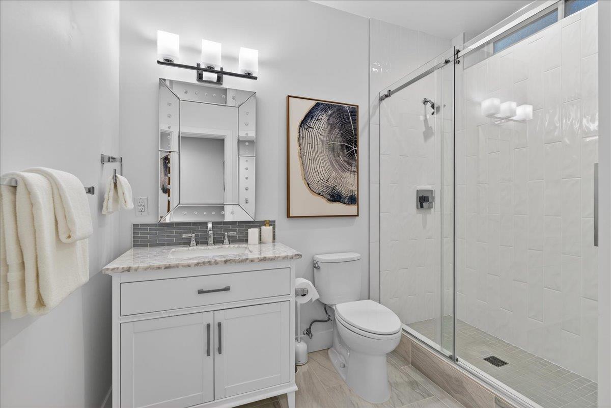 Detail Gallery Image 39 of 43 For 10200 Empire Ave, Cupertino,  CA 95014 - 4 Beds | 3/1 Baths