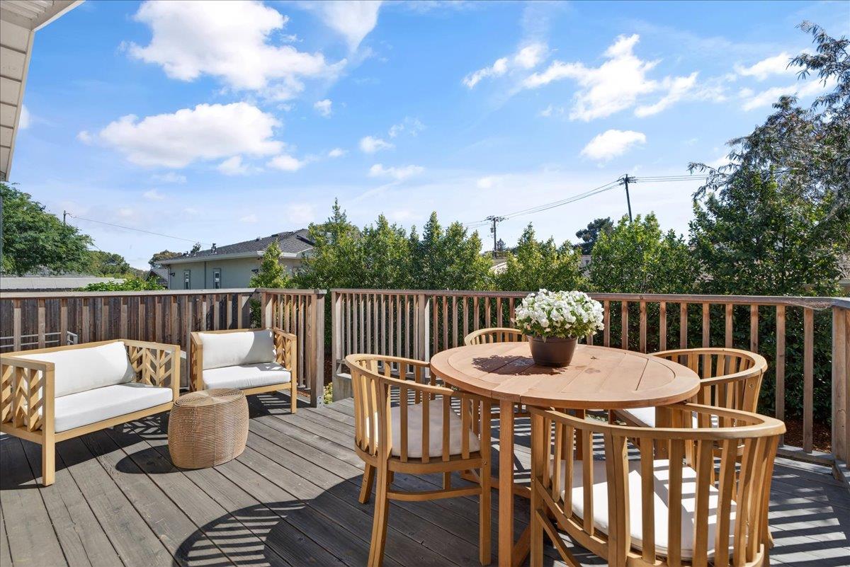 Detail Gallery Image 40 of 43 For 10200 Empire Ave, Cupertino,  CA 95014 - 4 Beds | 3/1 Baths