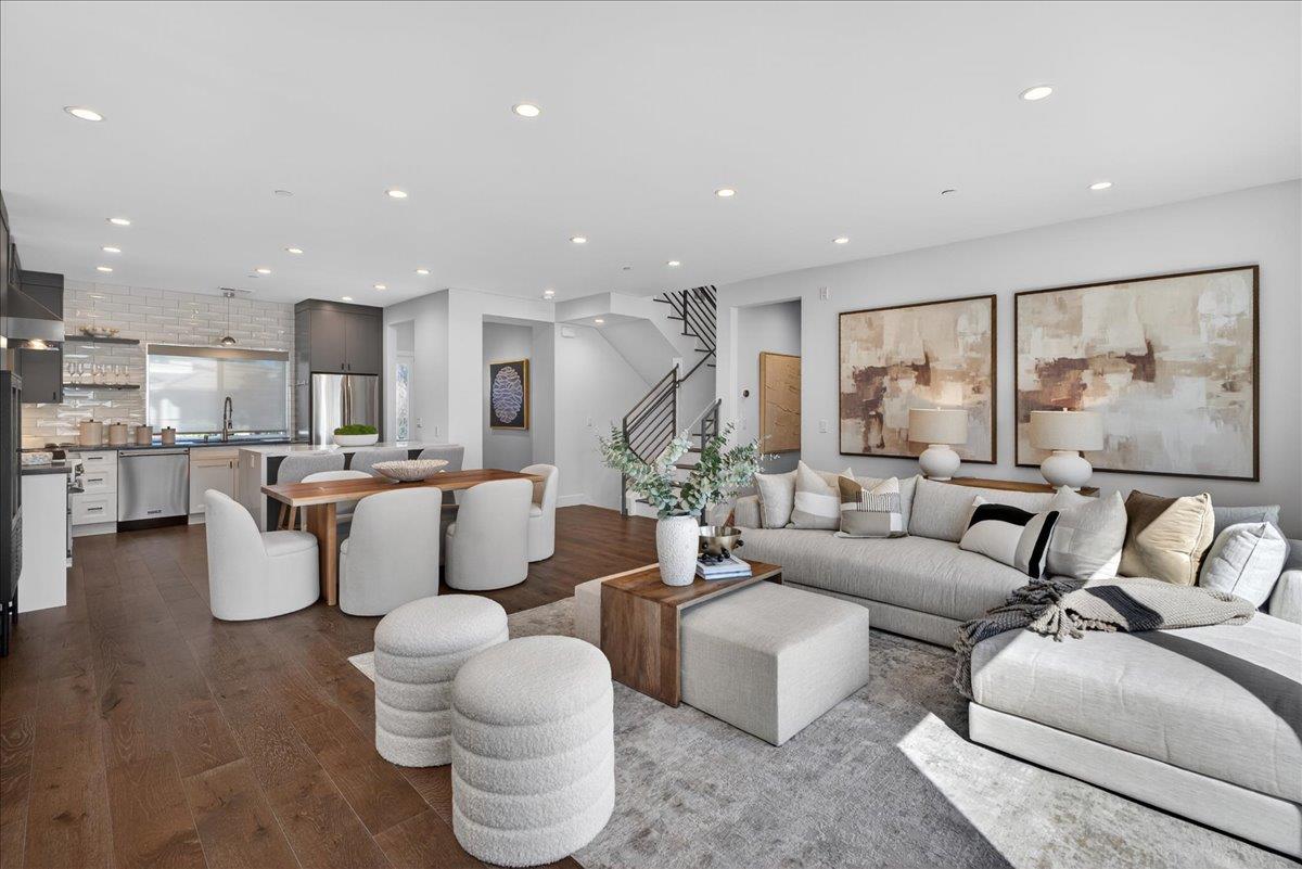 Detail Gallery Image 9 of 43 For 10200 Empire Ave, Cupertino,  CA 95014 - 4 Beds | 3/1 Baths