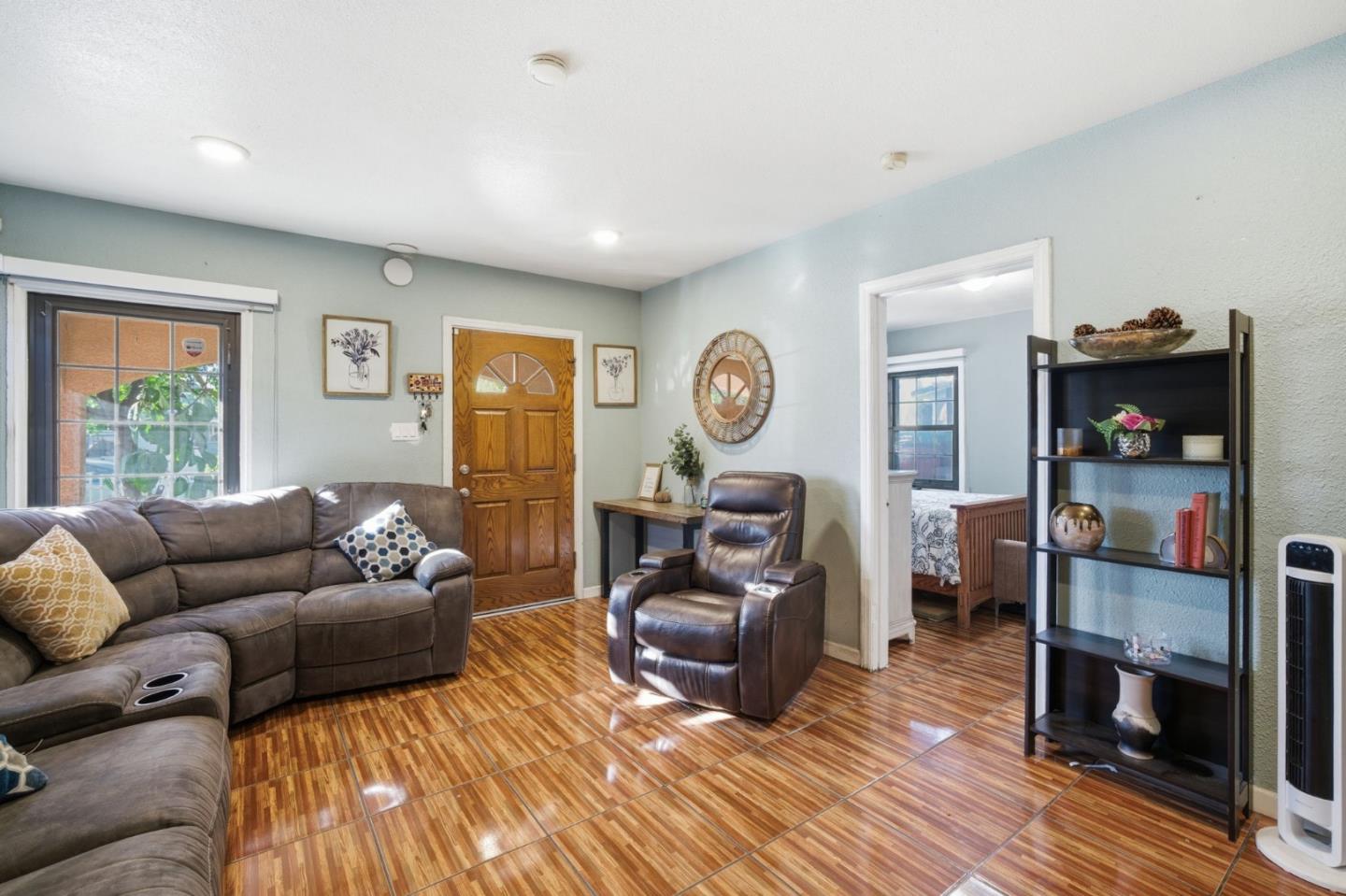 Detail Gallery Image 6 of 20 For 36 Goodyear St, San Jose,  CA 95110 - 3 Beds | 1 Baths