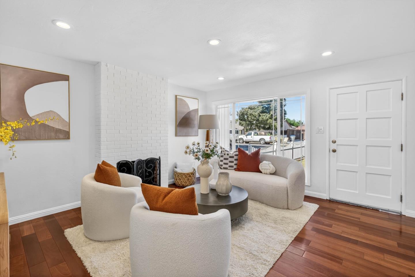 Detail Gallery Image 3 of 22 For 4162 Piper, San Jose,  CA 95117 - 3 Beds | 2 Baths