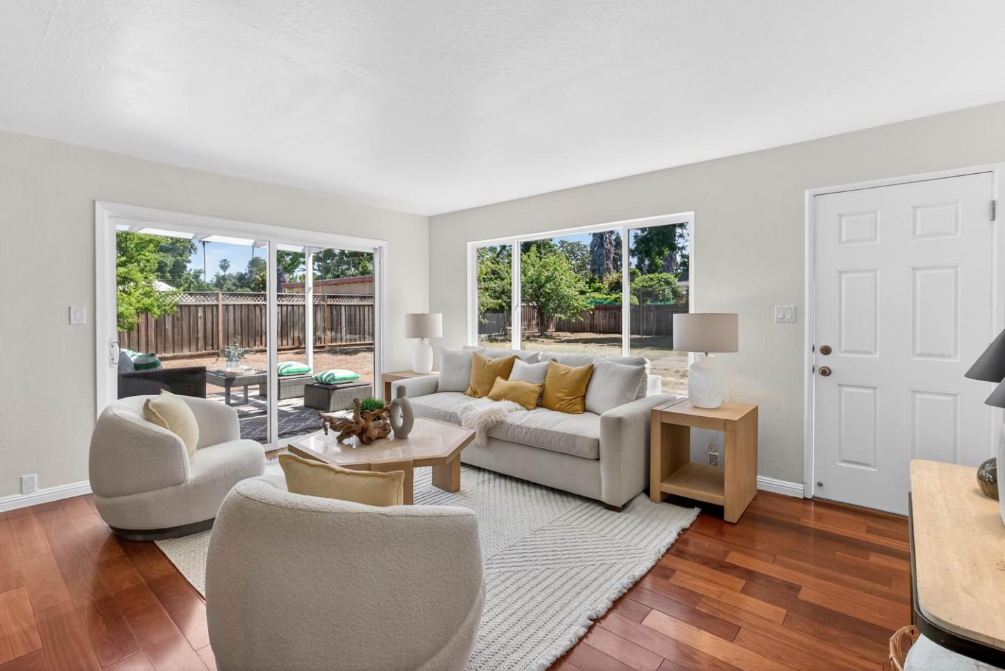 Detail Gallery Image 5 of 22 For 4162 Piper, San Jose,  CA 95117 - 3 Beds | 2 Baths