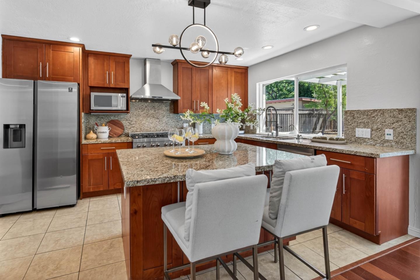 Detail Gallery Image 9 of 22 For 4162 Piper, San Jose,  CA 95117 - 3 Beds | 2 Baths