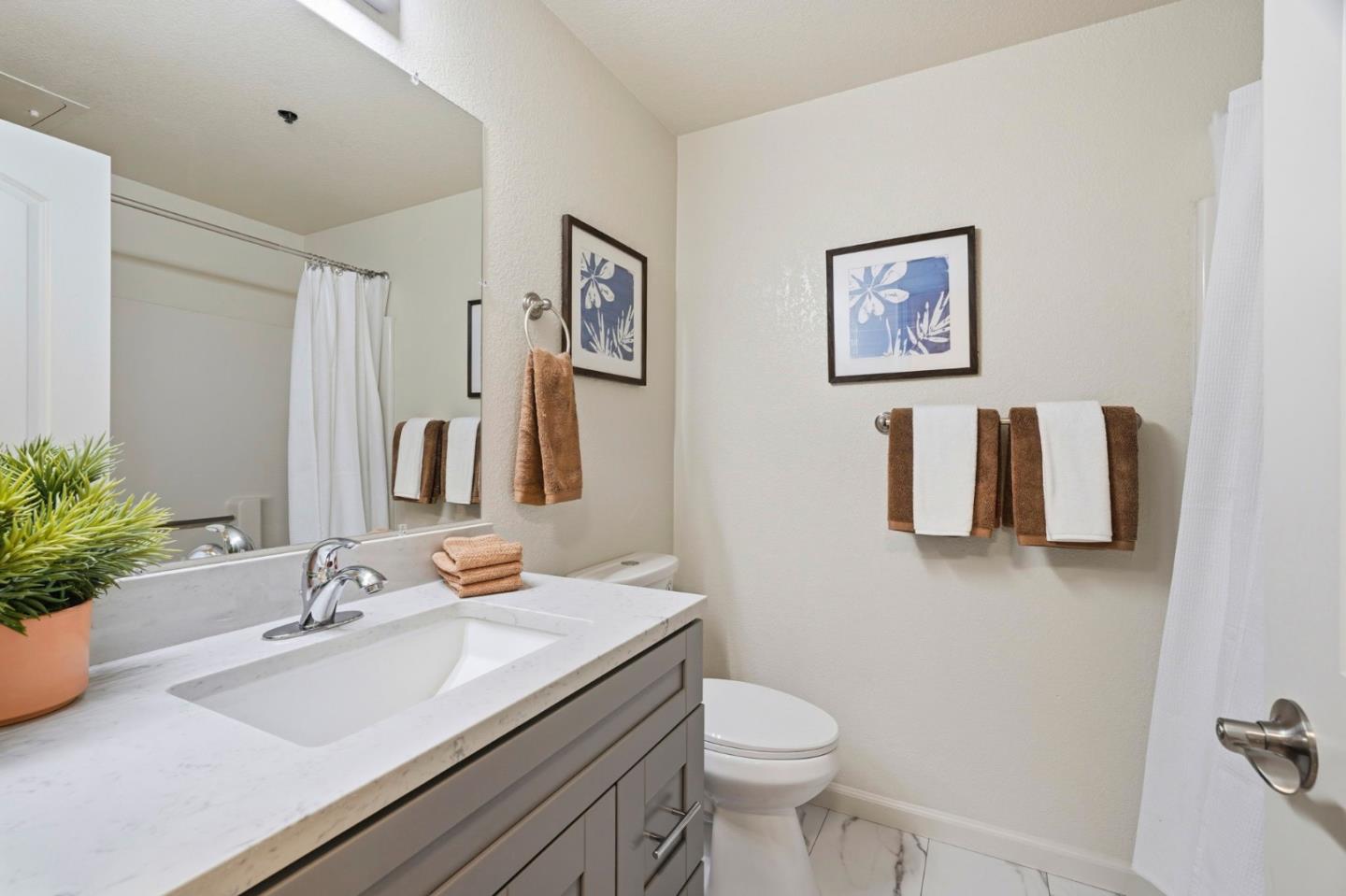 Detail Gallery Image 14 of 35 For 411 Park Ave #105,  San Jose,  CA 95110 - 2 Beds | 2 Baths