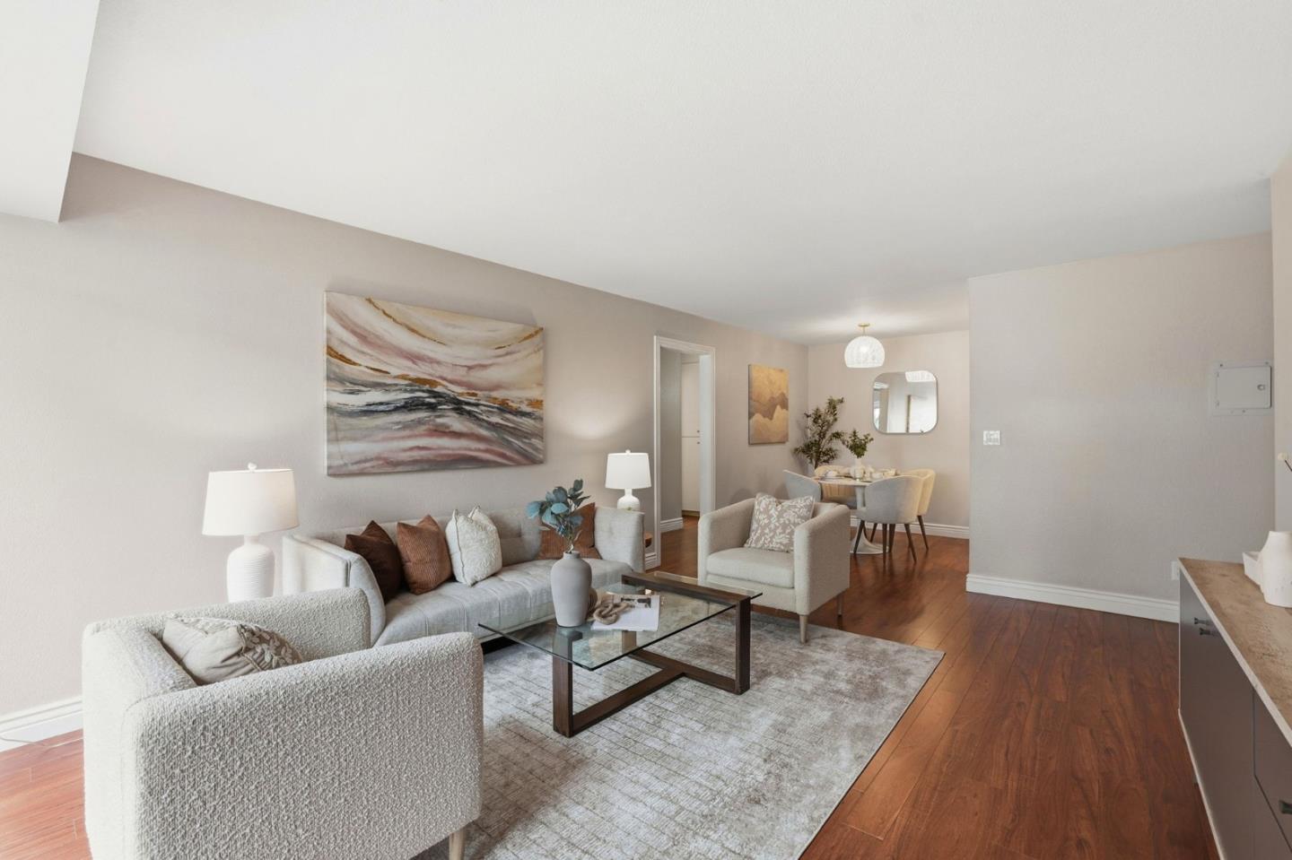 Front Image Thumbnail for ML82041944