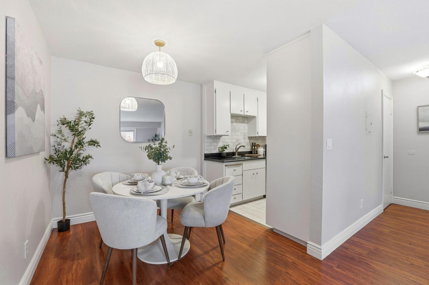 Detail Gallery Image 12 of 39 For 309 Tradewinds Dr #10,  San Jose,  CA 95123 - 1 Beds | 1 Baths