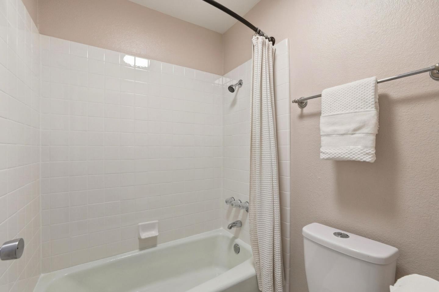 Detail Gallery Image 22 of 39 For 309 Tradewinds Dr #10,  San Jose,  CA 95123 - 1 Beds | 1 Baths