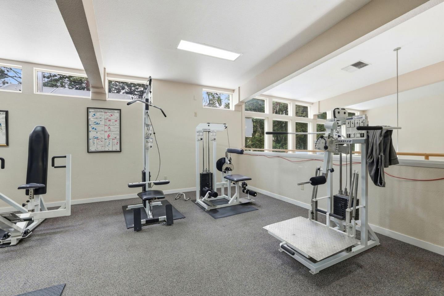 Detail Gallery Image 37 of 39 For 309 Tradewinds Dr #10,  San Jose,  CA 95123 - 1 Beds | 1 Baths