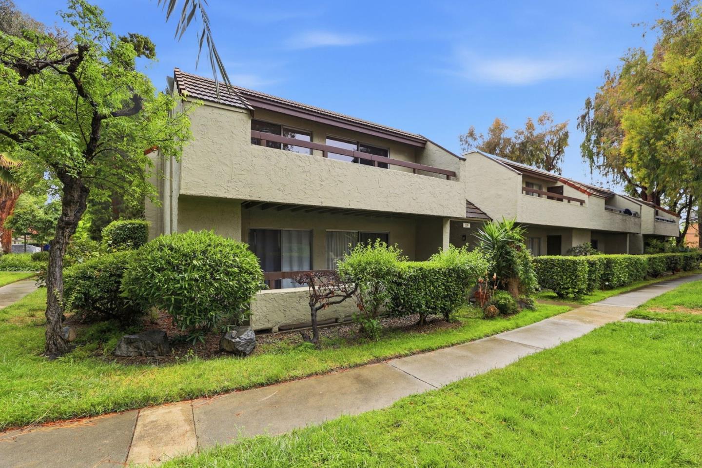 Detail Gallery Image 4 of 39 For 309 Tradewinds Dr #10,  San Jose,  CA 95123 - 1 Beds | 1 Baths