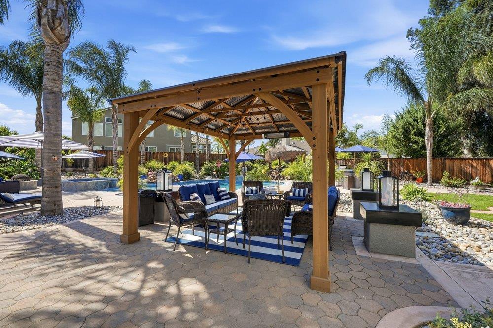 Detail Gallery Image 37 of 60 For 1260 Brook View Ct, Hollister,  CA 95023 - 5 Beds | 3/1 Baths