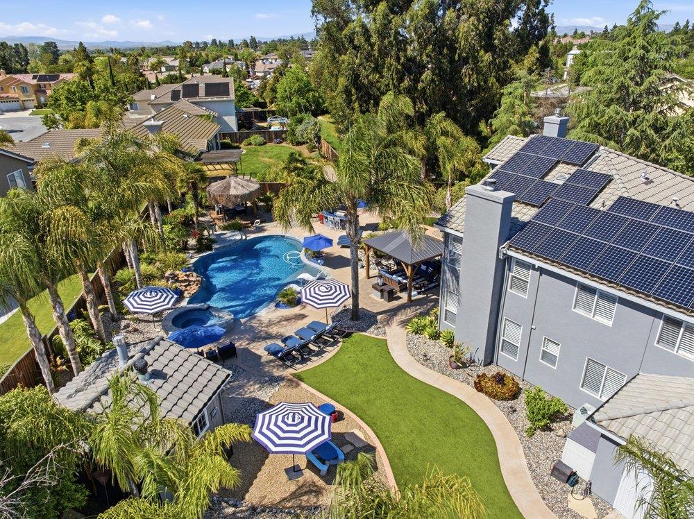 Detail Gallery Image 49 of 60 For 1260 Brook View Ct, Hollister,  CA 95023 - 5 Beds | 3/1 Baths