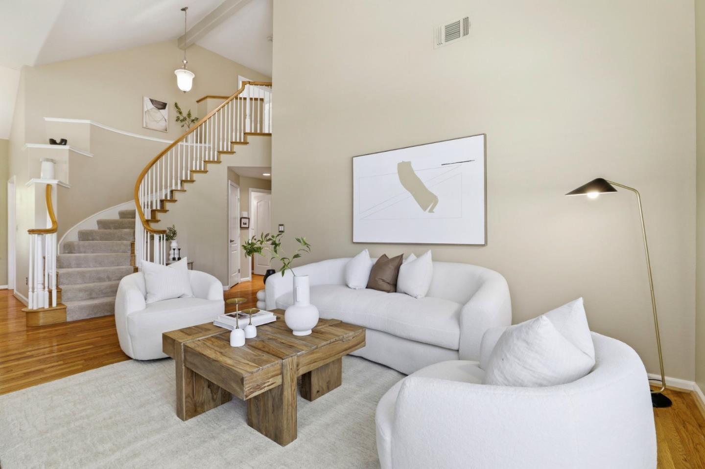 Detail Gallery Image 3 of 35 For 569 Cherrywood Dr, Sunnyvale,  CA 94087 - 4 Beds | 2/1 Baths