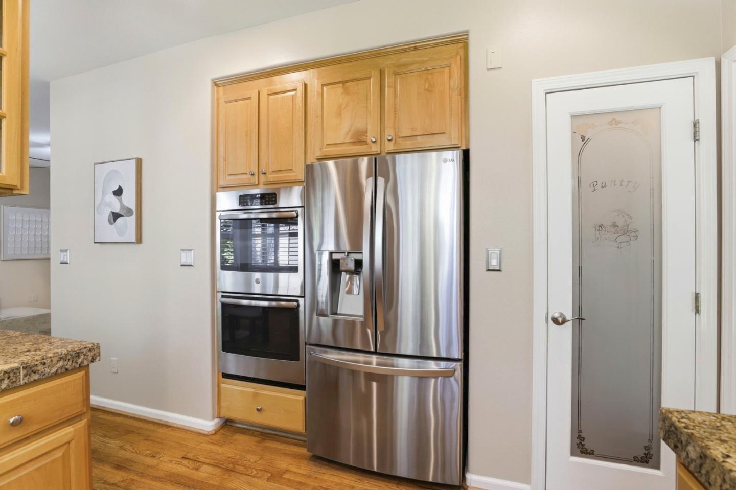 Detail Gallery Image 7 of 35 For 569 Cherrywood Dr, Sunnyvale,  CA 94087 - 4 Beds | 2/1 Baths