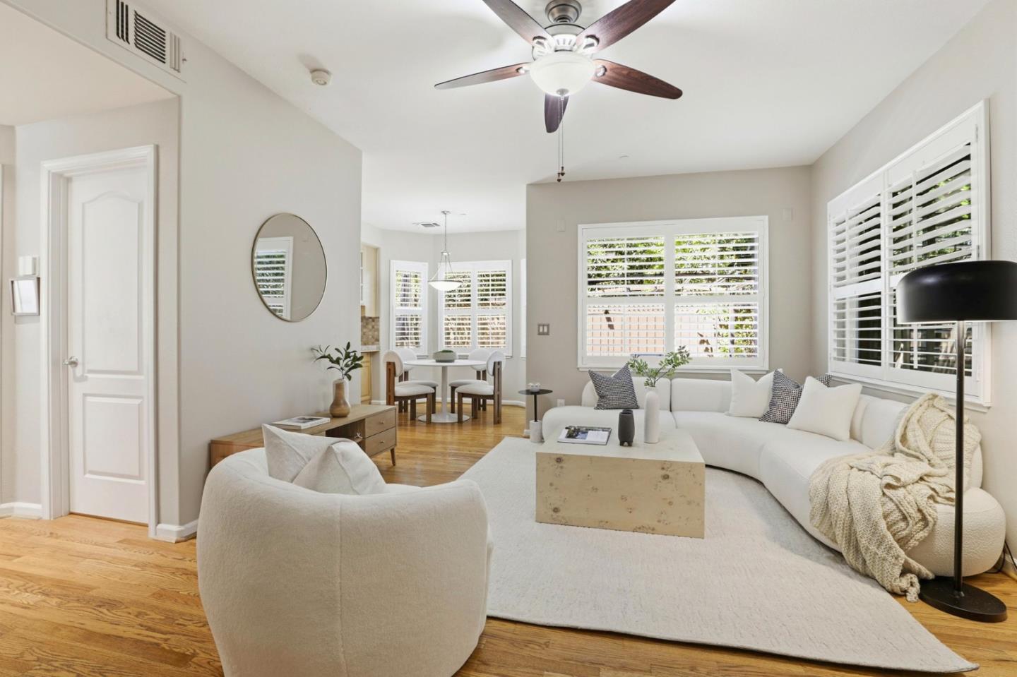 Detail Gallery Image 9 of 35 For 569 Cherrywood Dr, Sunnyvale,  CA 94087 - 4 Beds | 2/1 Baths