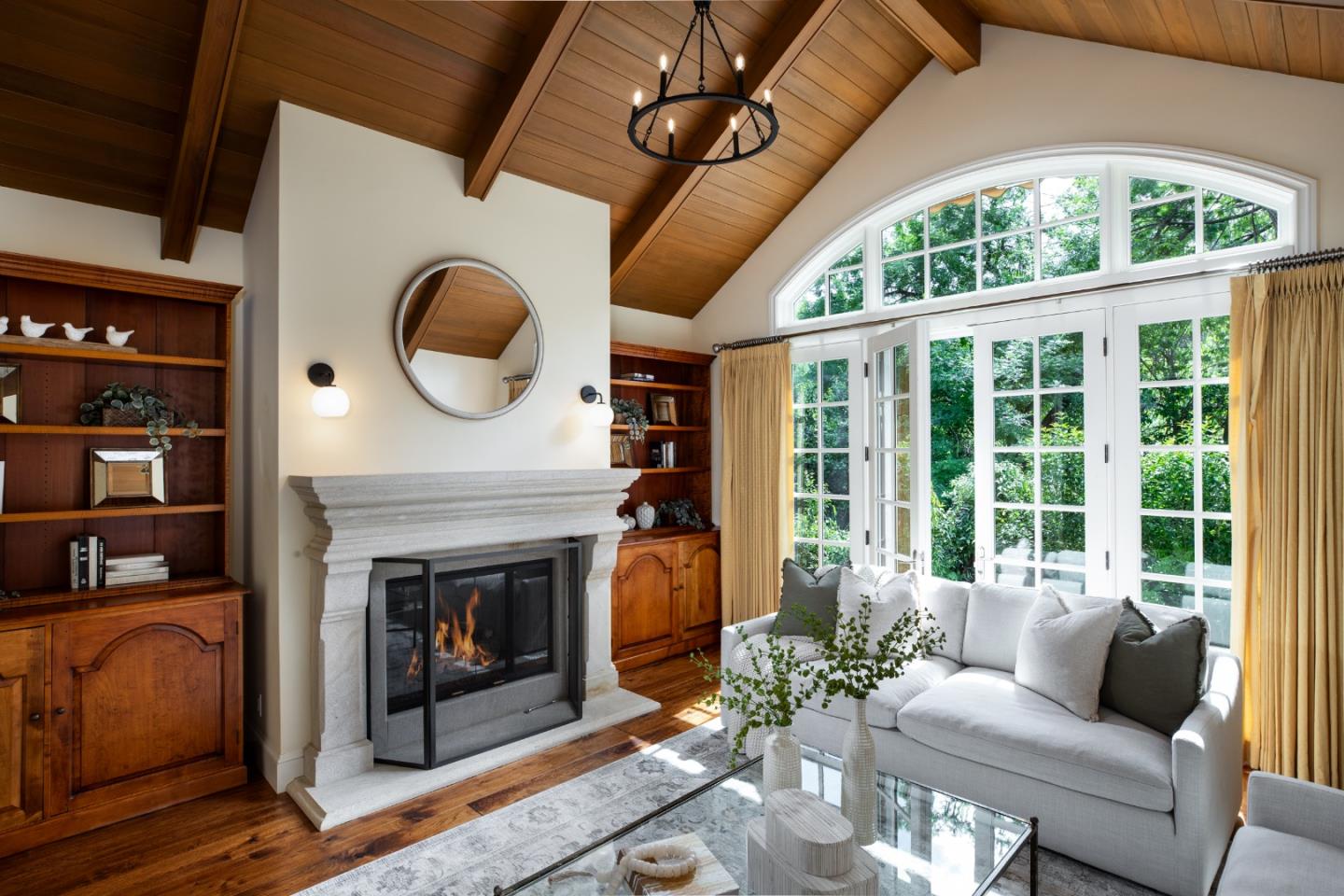 Detail Gallery Image 6 of 44 For 25550 Moody Rd, Los Altos Hills,  CA 94022 - 5 Beds | 4/1 Baths