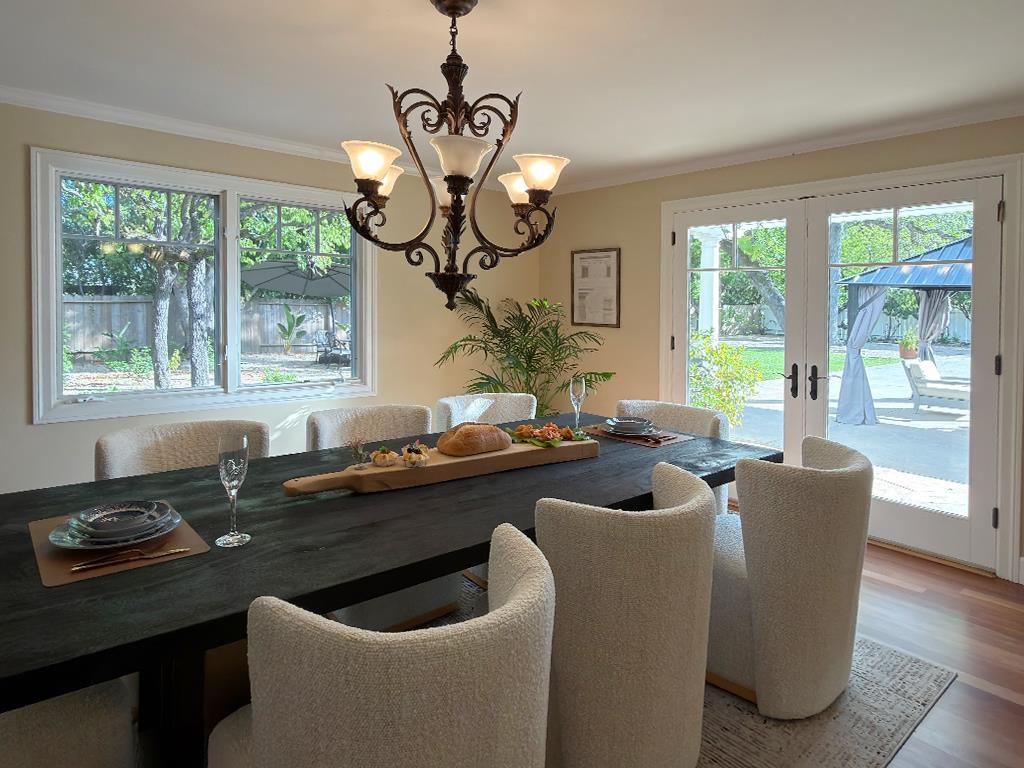 Detail Gallery Image 10 of 31 For 2 Callado, Atherton,  CA 94027 - 5 Beds | 5 Baths