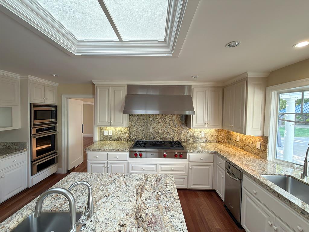 Detail Gallery Image 6 of 31 For 2 Callado, Atherton,  CA 94027 - 5 Beds | 5 Baths