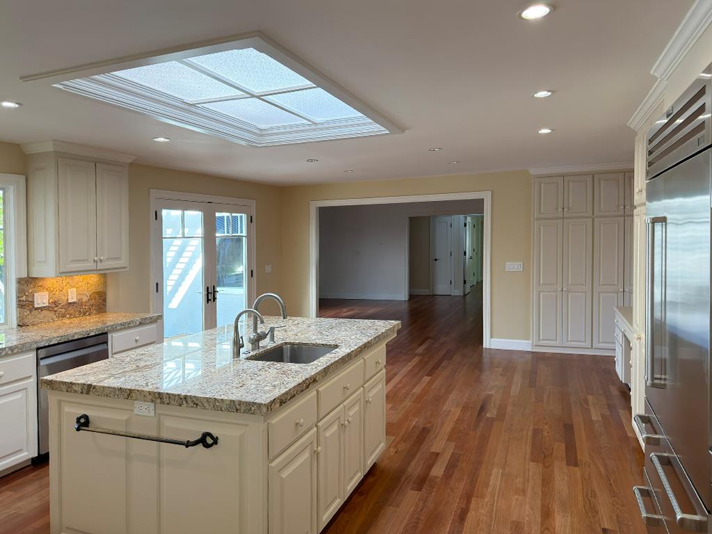 Detail Gallery Image 7 of 31 For 2 Callado, Atherton,  CA 94027 - 5 Beds | 5 Baths