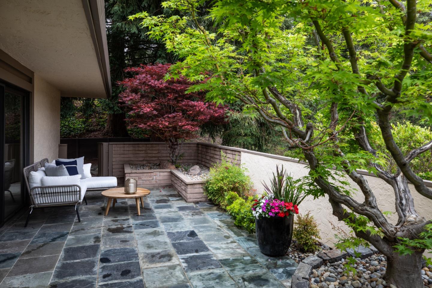 Detail Gallery Image 23 of 33 For 22415 Rancho Deep Cliff Dr, Cupertino,  CA 95014 - 2 Beds | 2 Baths