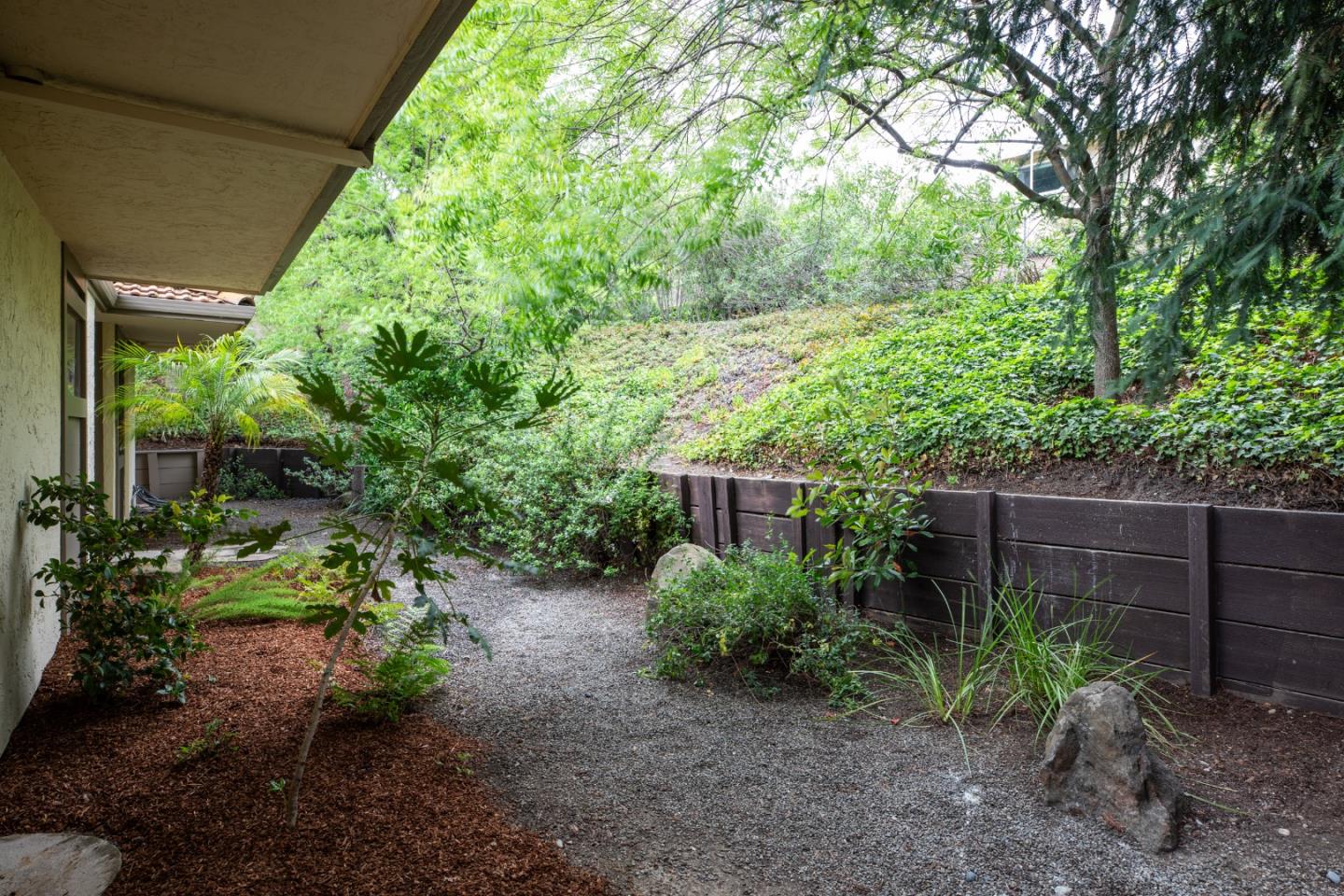 Detail Gallery Image 28 of 33 For 22415 Rancho Deep Cliff Dr, Cupertino,  CA 95014 - 2 Beds | 2 Baths