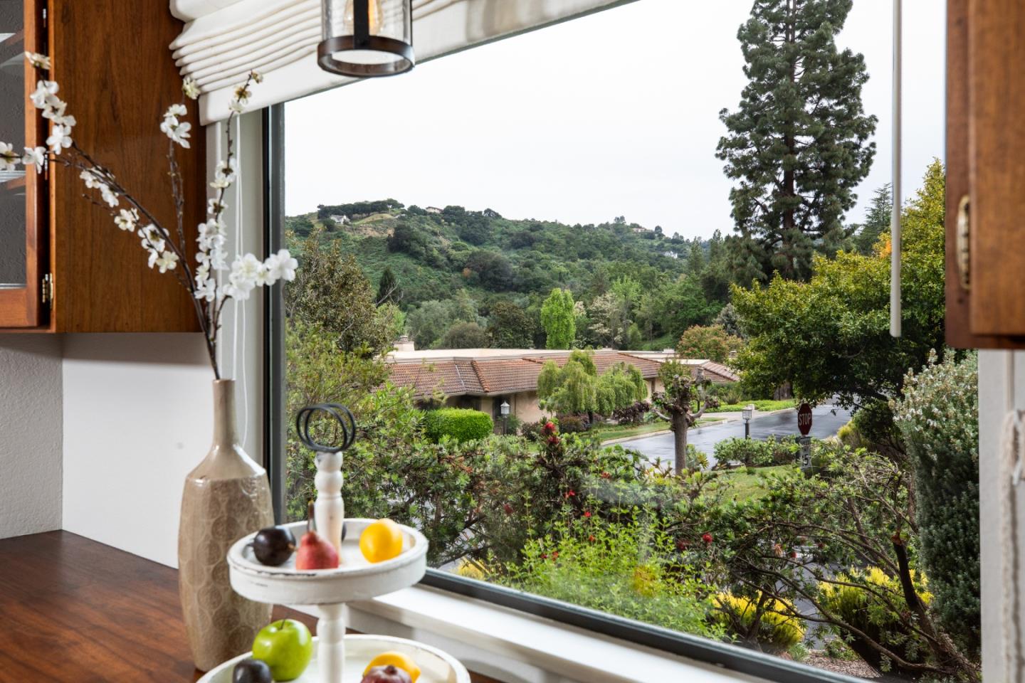 Detail Gallery Image 9 of 33 For 22415 Rancho Deep Cliff Dr, Cupertino,  CA 95014 - 2 Beds | 2 Baths