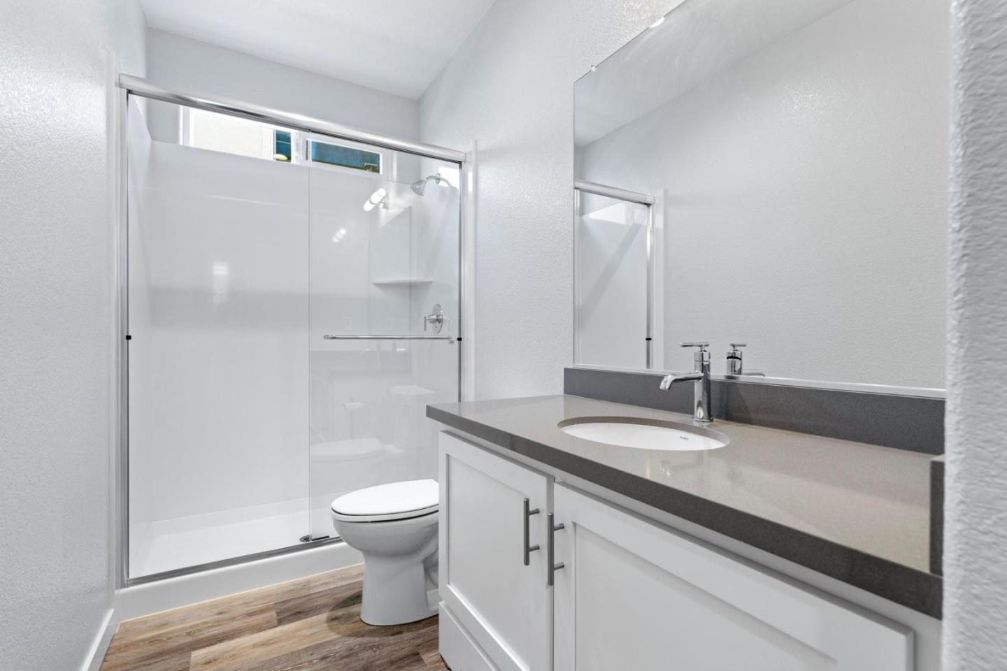 Detail Gallery Image 18 of 44 For 2360 Aerostar Way, Sacramento,  CA 95834 - 4 Beds | 3 Baths