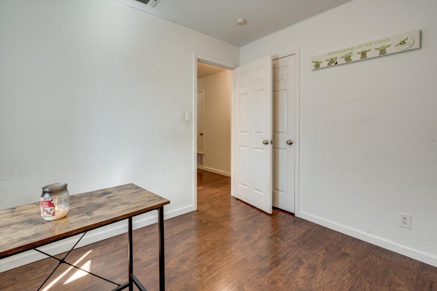 Detail Gallery Image 11 of 19 For 523 Thomas Cir, Suisun City,  CA 94585 - 3 Beds | 2 Baths