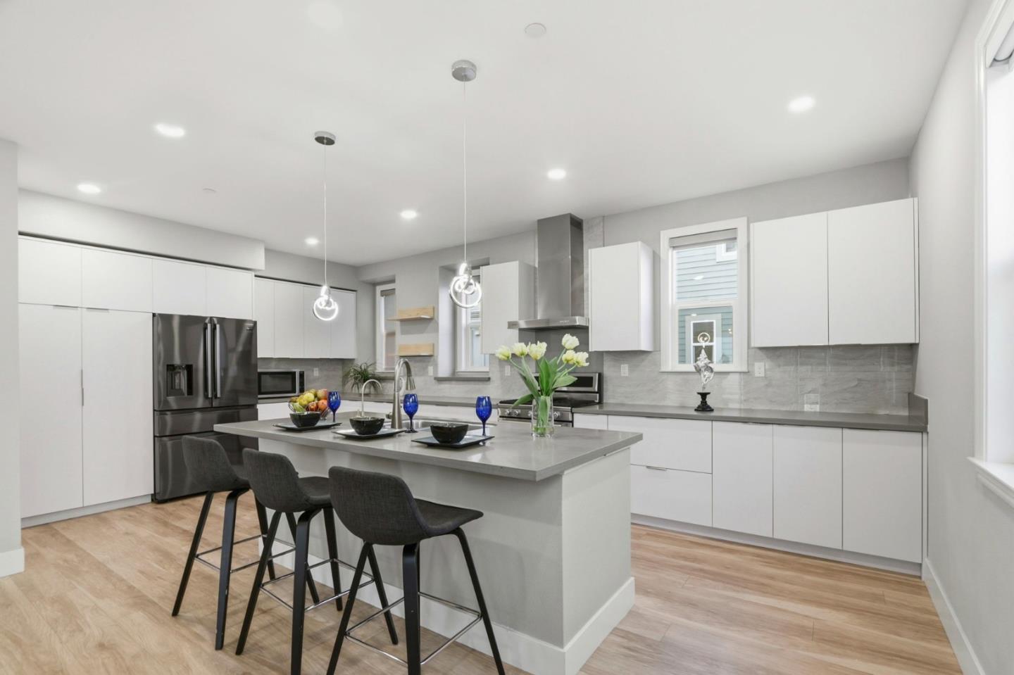 Photo #11: ML82041960 Listing: Photo #11