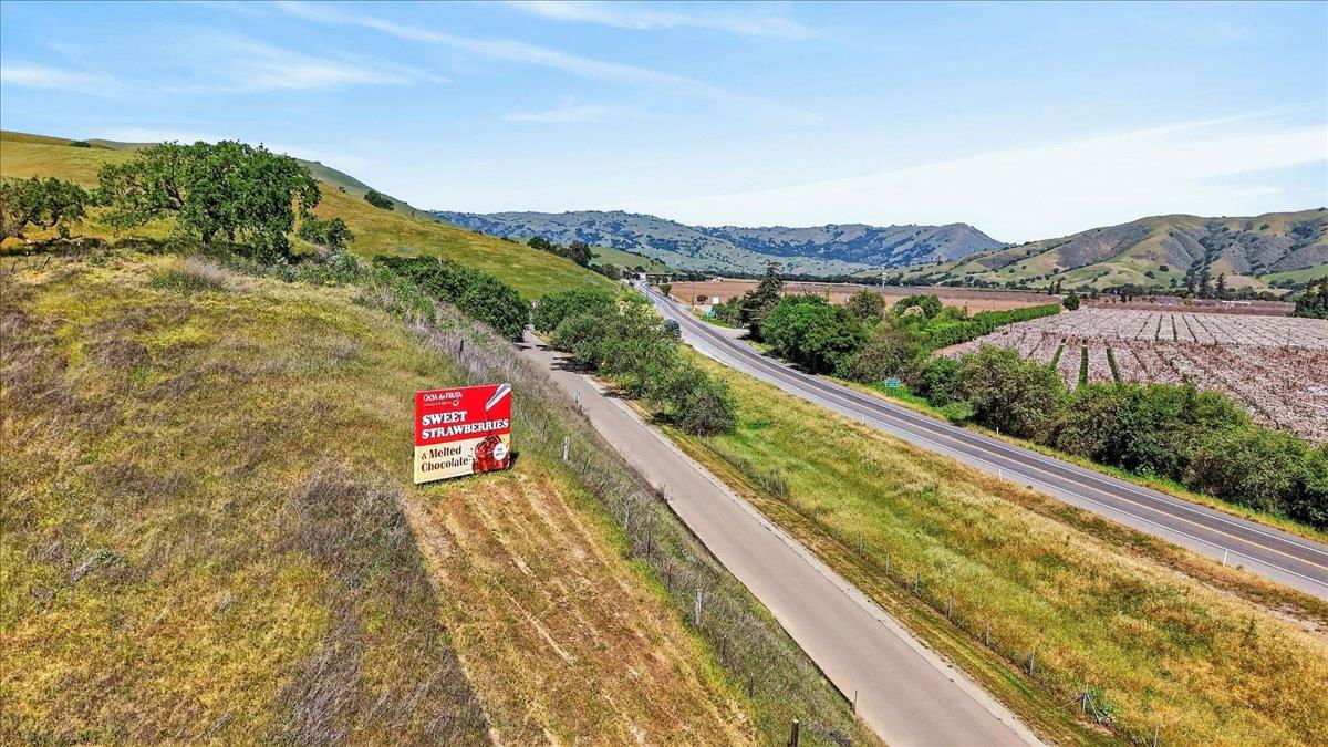 Detail Gallery Image 19 of 25 For Parcel 2 Pacheco Pass Hwy, Hollister,  CA 95023 - – Beds | – Baths