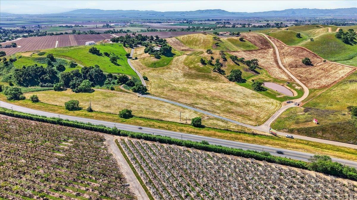 Detail Gallery Image 22 of 25 For Parcel 2 Pacheco Pass Hwy, Hollister,  CA 95023 - – Beds | – Baths