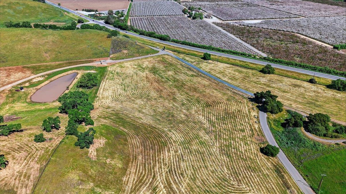 Detail Gallery Image 9 of 25 For Parcel 2 Pacheco Pass Hwy, Hollister,  CA 95023 - – Beds | – Baths