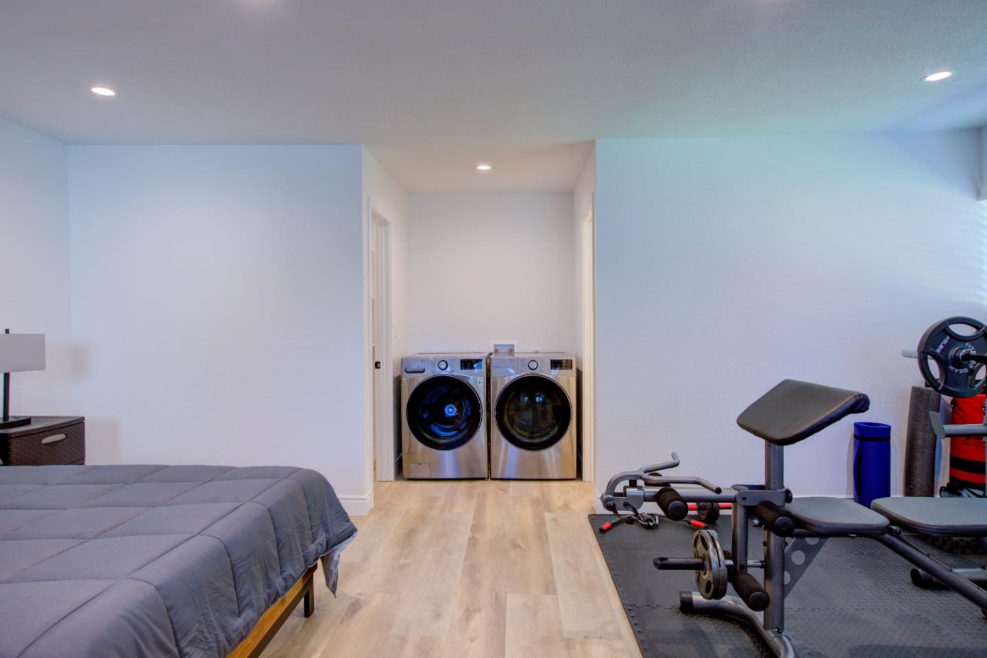 Detail Gallery Image 27 of 58 For 209 Mccreery Ave, San Jose,  CA 95116 - 3 Beds | 2/1 Baths