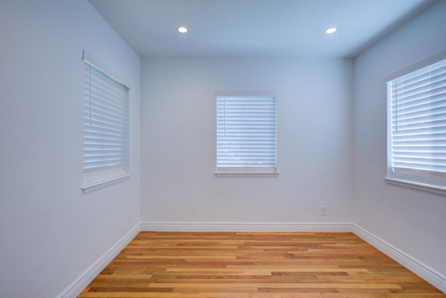 Detail Gallery Image 35 of 58 For 209 Mccreery Ave, San Jose,  CA 95116 - 3 Beds | 2/1 Baths