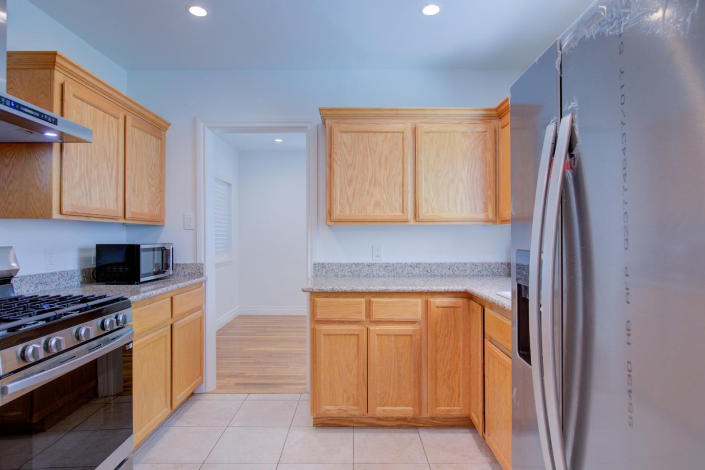 Detail Gallery Image 40 of 58 For 209 Mccreery Ave, San Jose,  CA 95116 - 3 Beds | 2/1 Baths