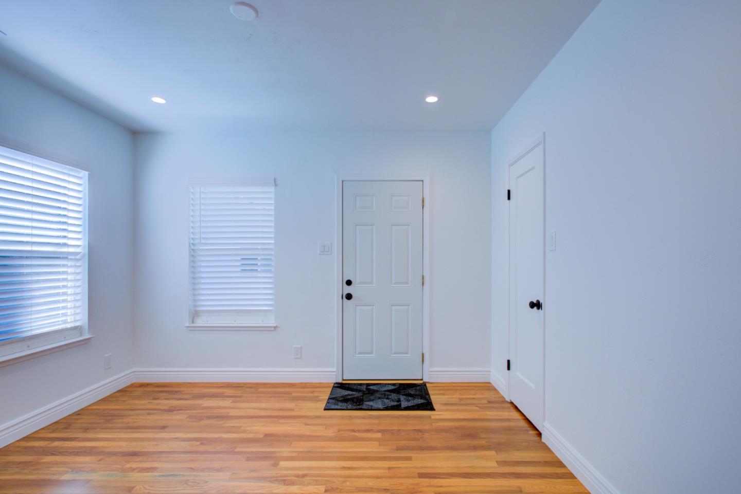 Detail Gallery Image 50 of 58 For 209 Mccreery Ave, San Jose,  CA 95116 - 3 Beds | 2/1 Baths