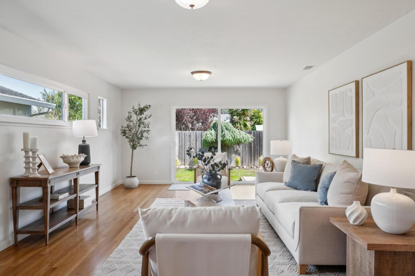 Detail Gallery Image 22 of 40 For 851 Standish Rd, Pacifica,  CA 94044 - 3 Beds | 2 Baths