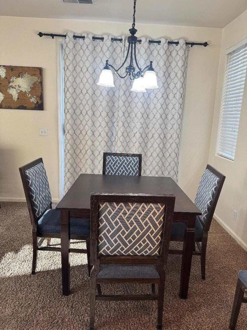 Detail Gallery Image 5 of 13 For 624 Gardenia Pl, Soledad,  CA 93960 - 3 Beds | 2/1 Baths